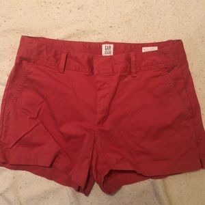 GAP shorts